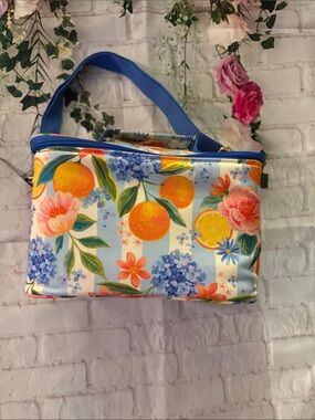 Blue Floral & Citrus Insulated Lunch Tote